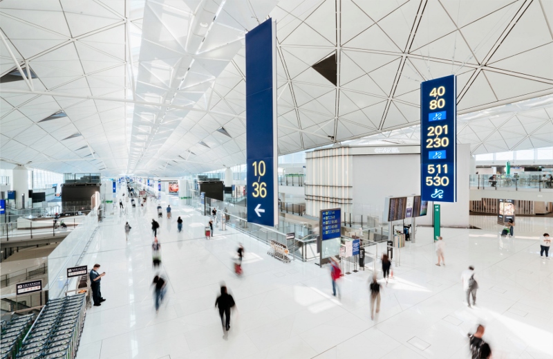 香港機場管理局過去幾年積極提升機場的設施與服務，為客運量復蘇作好準備。