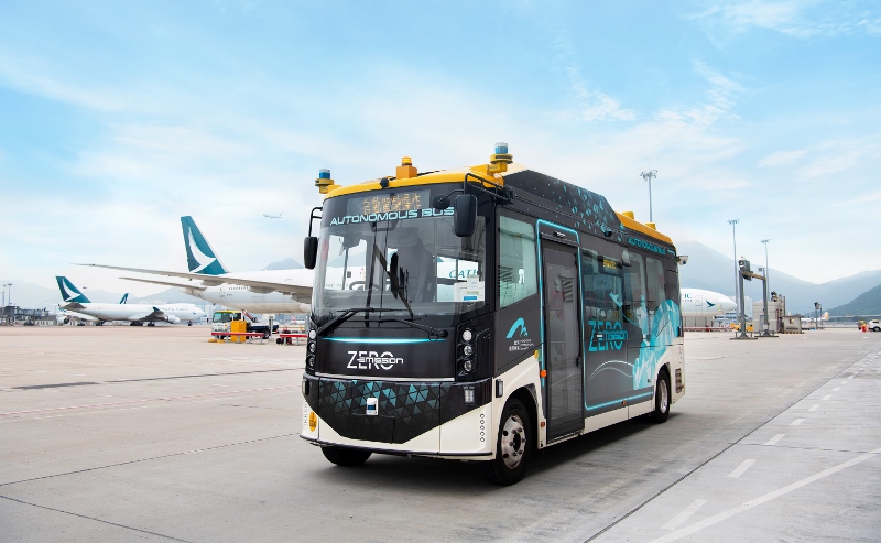 機場首架無人駕駛巴士已投入運作。